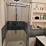 Spacieux 6 Pers, Proche Gare Et Centre Ancien, Clim, Wifi Apartament Fréjus