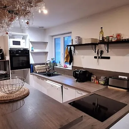 Spacieux 6 Pers, Proche Gare Et Centre Ancien, Clim, Wifi Fréjus